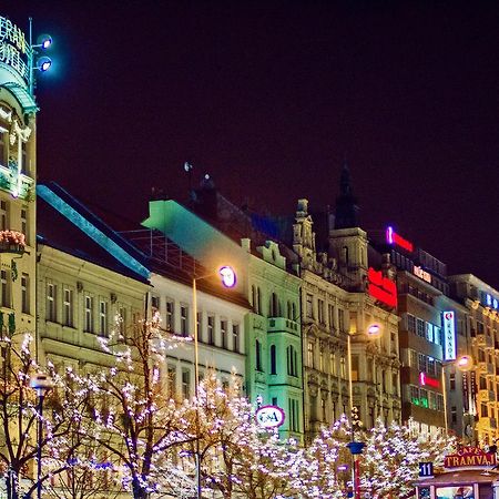 Meran Прага Екстериор снимка